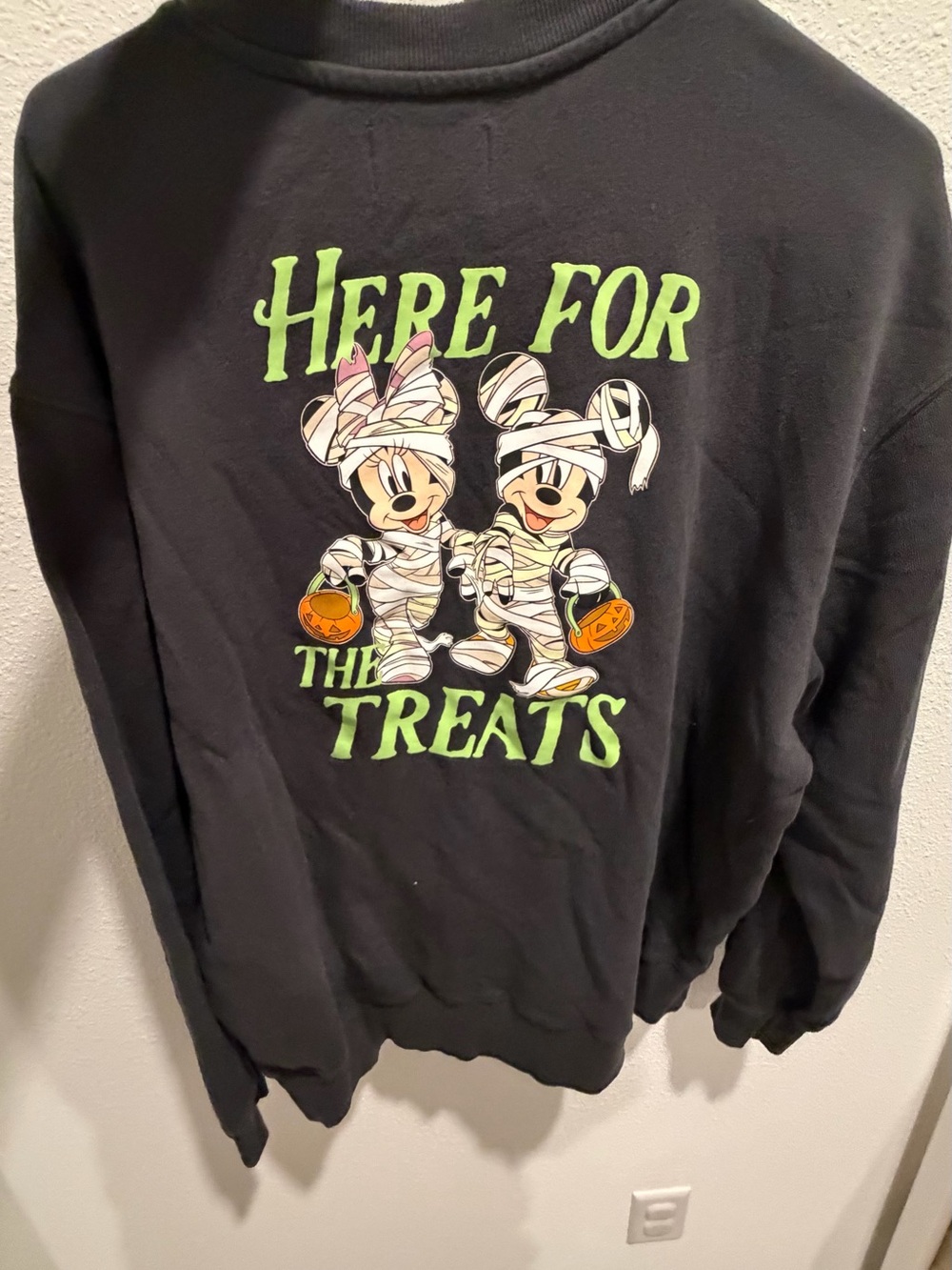 Here For The Treats Mickey mummy  Halloween Sweatshirt old navy x Disney large